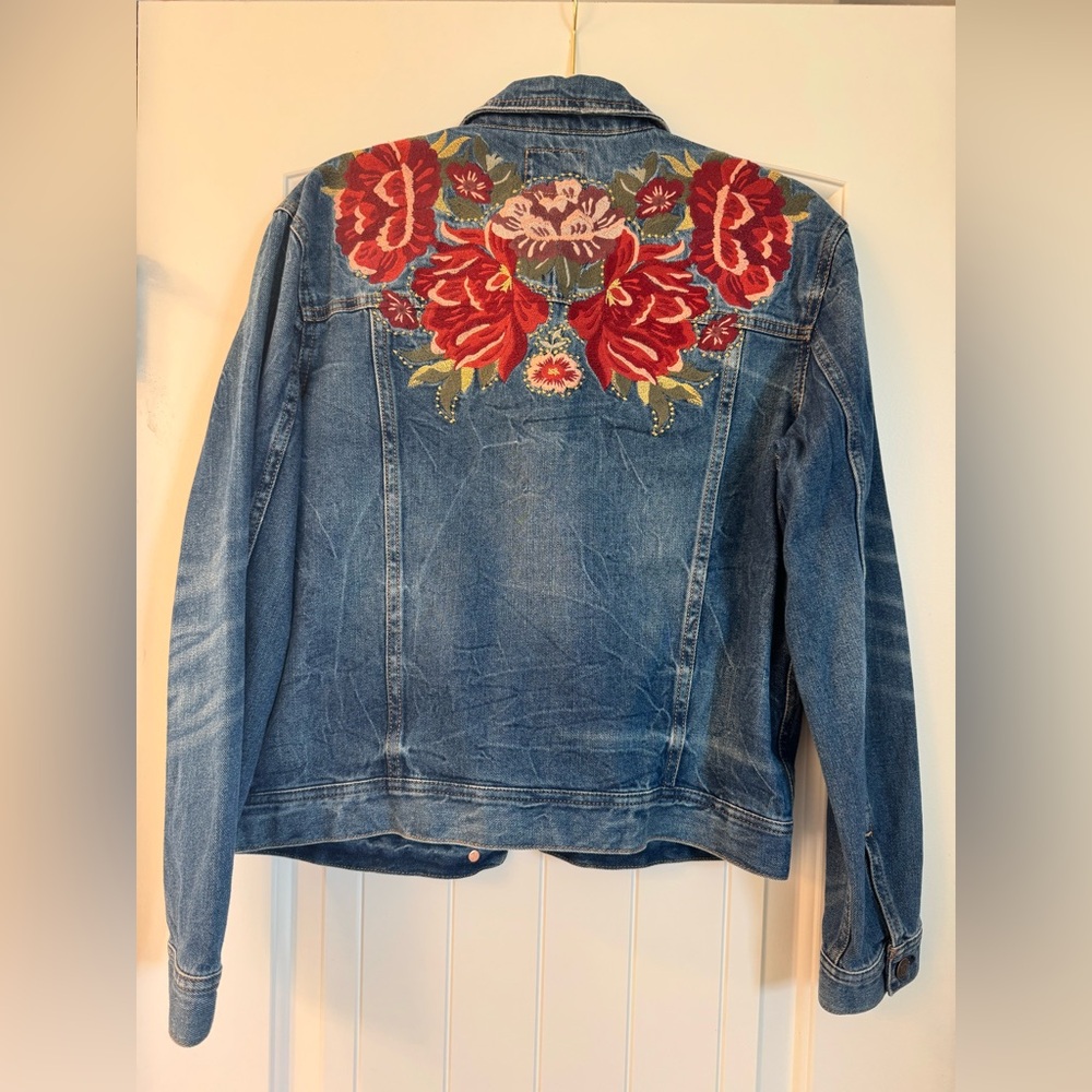 Embroidered Denim Jacket with Red Floral Design American Eagle